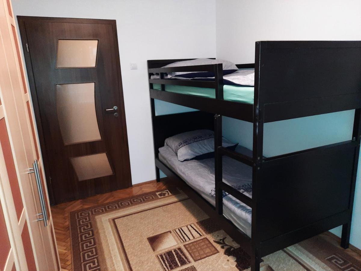 Cozy Three Rooms Apartment Cluj-Napoca Exterior foto