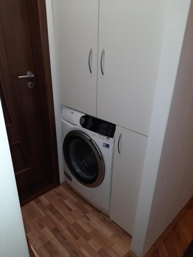 Cozy Three Rooms Apartment Cluj-Napoca Exterior foto